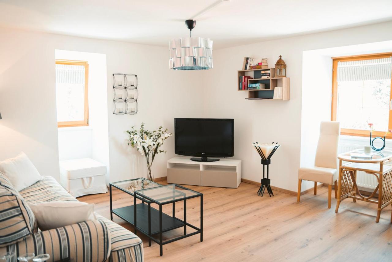Apartment Hainfeld Екстериор снимка